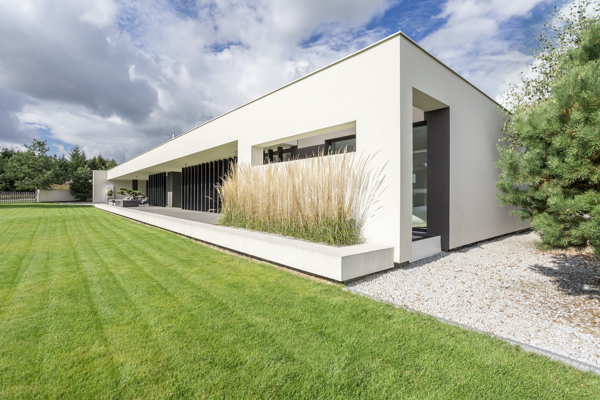 modern-geometric-villa.jpg